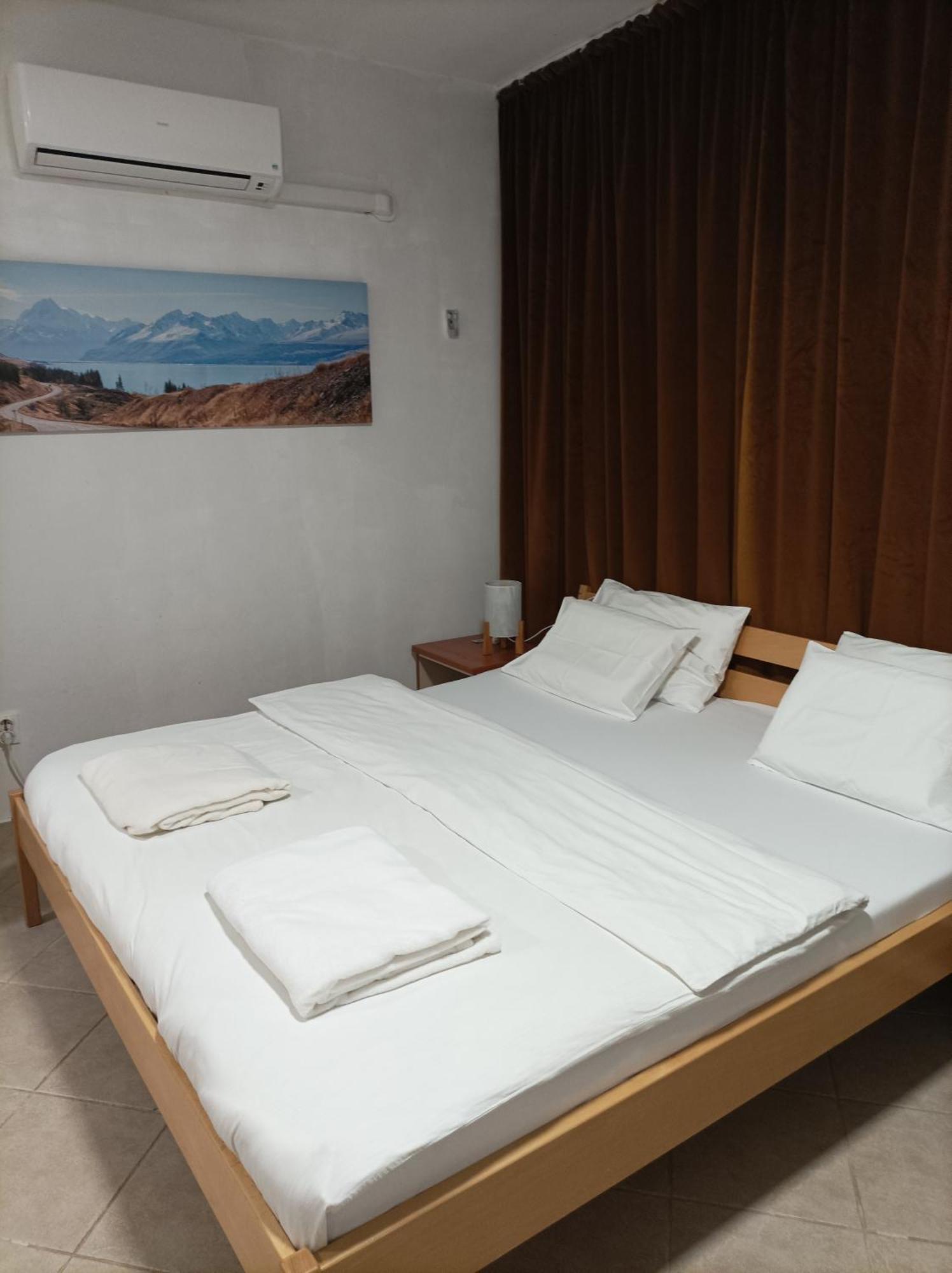 Rooms & Apartment Hegic Zadar Bagian luar foto